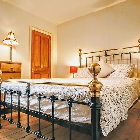 Cute Cottage 5 Min Walk From Cafes Station And Sea Хейстингс Екстериор снимка