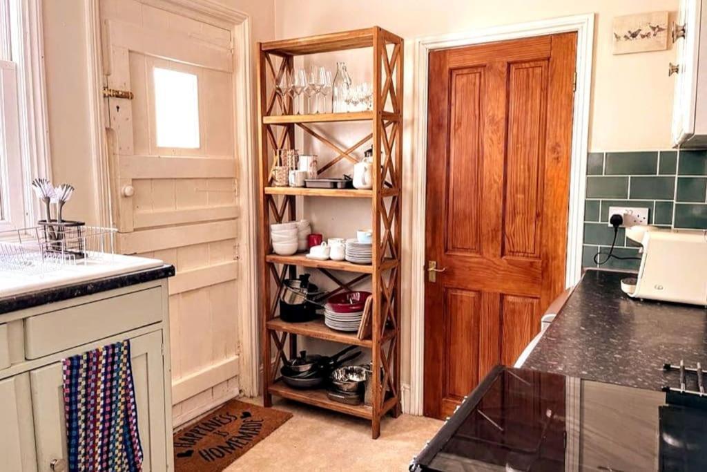 Cute Cottage 5 Min Walk From Cafes Station And Sea Хейстингс Екстериор снимка