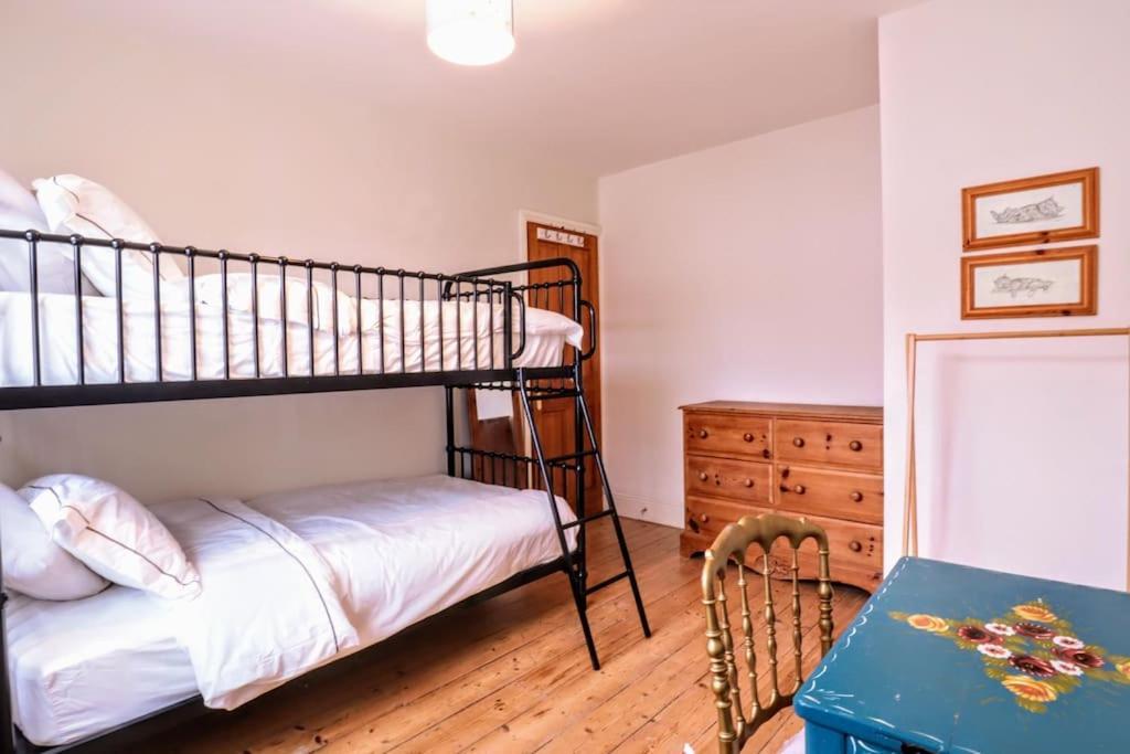 Cute Cottage 5 Min Walk From Cafes Station And Sea Хейстингс Екстериор снимка